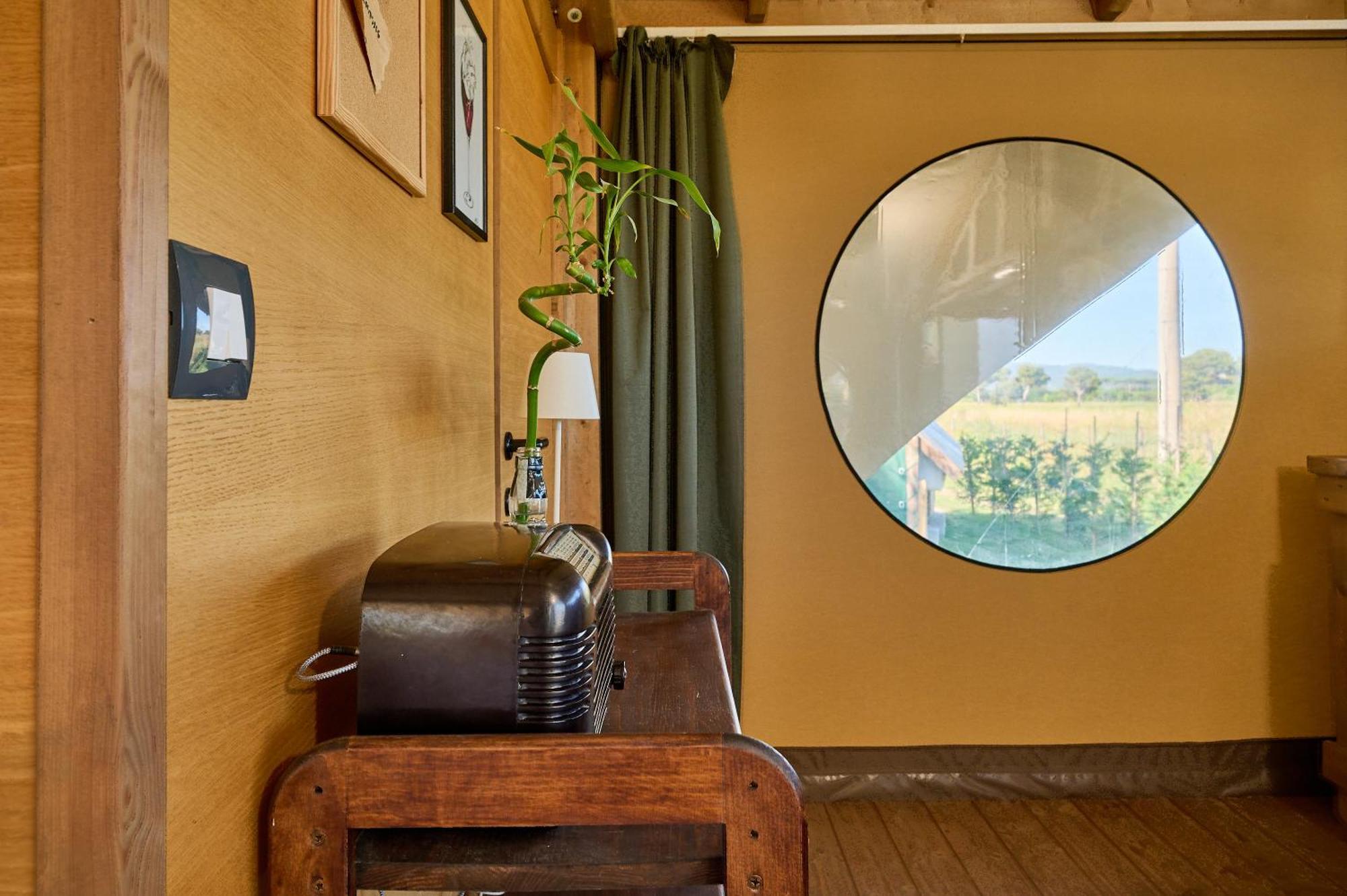 Suite Glamping Vicino Al Mare Piombino Bagian luar foto