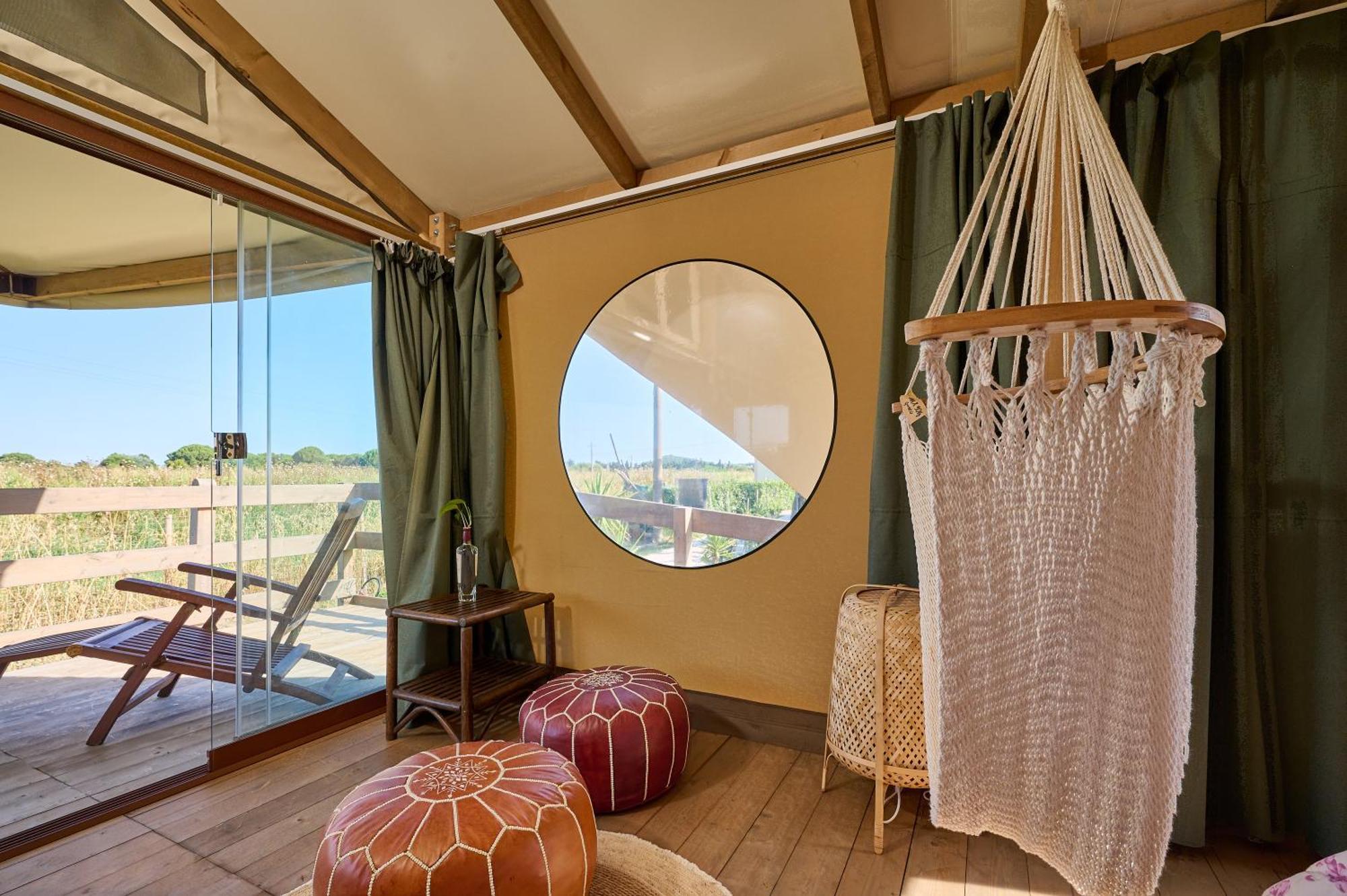 Suite Glamping Vicino Al Mare Piombino Bagian luar foto